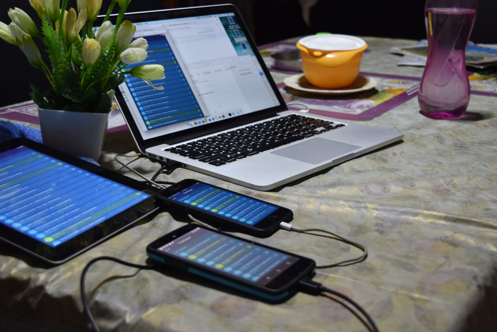 timekeeper-dinner-table-1024x683