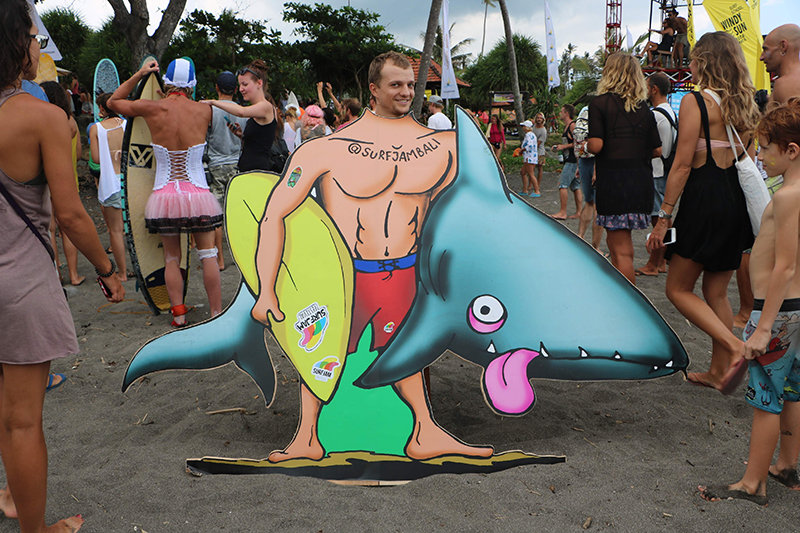 01-maxceem-as-a-shark